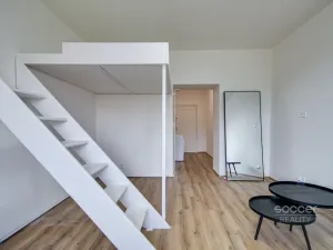 Pronájem bytu 1+kk, Praha - Vysočany, Staromlýnská, 31 m2