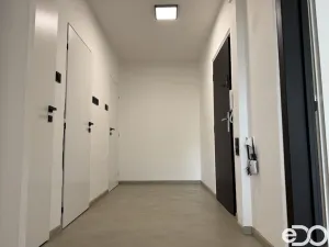 Pronájem bytu 3+kk, Praha - Háje, Cyprichova, 71 m2