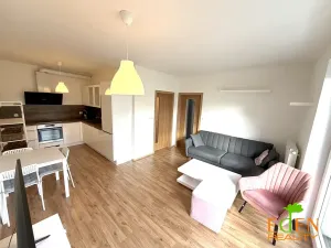 Pronájem bytu 2+kk, Plzeň, Vochovská, 43 m2