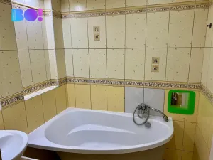 Pronájem bytu 3+1, Třinec, Revoluční, 75 m2