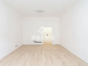 Prodej bytu 3+kk, Praha - Smíchov, Holečkova, 58 m2