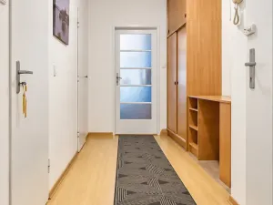 Prodej bytu 2+kk, Praha - Bubeneč, Podbabská, 48 m2