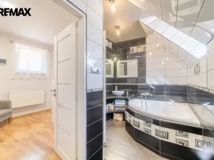 Prodej bytu 4+1, Praha - Královice, Ke Stupicím, 134 m2