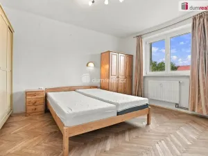 Prodej bytu 2+1, Ostrov, Lidická, 58 m2