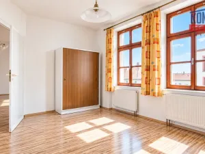 Pronájem bytu 3+1, České Budějovice - České Budějovice 1, Krajinská, 96 m2