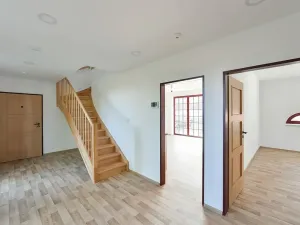 Pronájem bytu 4+kk, Kosoř, Školská, 117 m2