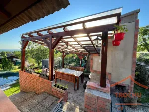 Prodej chaty, Chvaletice, 450 m2