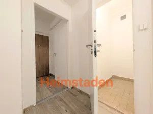 Pronájem bytu 2+kk, Ostrava - Poruba, náměstí Boženy Němcové, 68 m2
