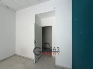 Prodej obchodního prostoru, Praha - Vysočany, Pod pekárnami, 21 m2