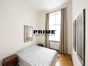 Pronájem bytu 3+1, Praha - Nové Město, Odborů, 80 m2