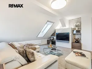 Prodej bytu 4+kk, Praha - Kbely, Semilská, 123 m2