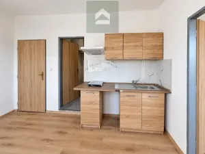 Pronájem bytu 1+1, Plzeň - Křimice, Prvomájová, 33 m2