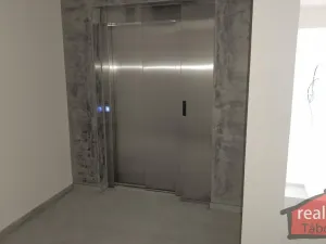 Prodej bytu 2+kk, Nupaky, Nupacká, 82 m2