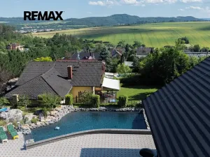 Prodej vily, Králův Dvůr, Pod Lesem, 486 m2