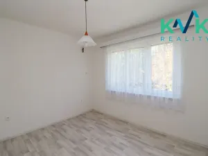 Pronájem bytu 2+1, Ostrov, Mánesova, 58 m2