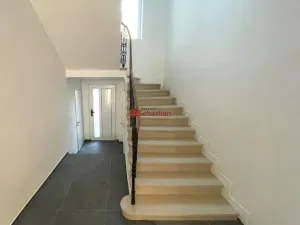 Pronájem bytu 2+kk, Hořice, 33 m2