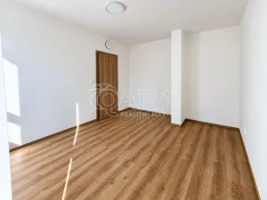 Pronájem bytu 2+kk, Kralupy nad Vltavou, Nádražní, 45 m2