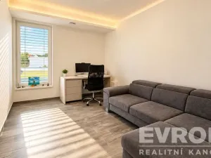 Pronájem rodinného domu, Vysoký Újezd, Na Ovčáckém, 376 m2