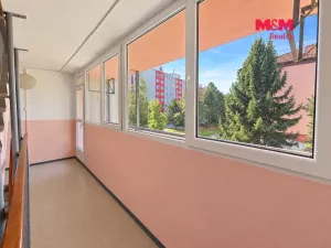 Pronájem bytu 2+kk, Praha - Horní Počernice, Komárovská, 49 m2