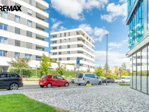 Prodej bytu 2+kk, Praha - Jinonice, Kačírkova, 60 m2