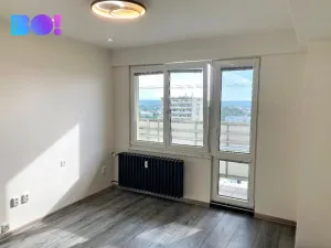 Prodej bytu 2+1, Karviná, Bratr. Veverkových, 50 m2
