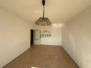 Prodej bytu 3+1, Postoloprty, Jiráskovo náměstí, 81 m2