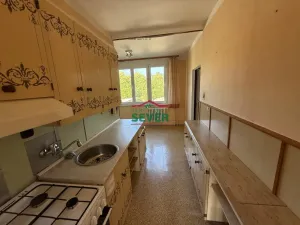 Prodej bytu 3+1, Postoloprty, Jiráskovo náměstí, 81 m2