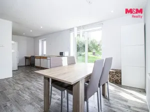 Prodej rodinného domu, Ohařice, 152 m2