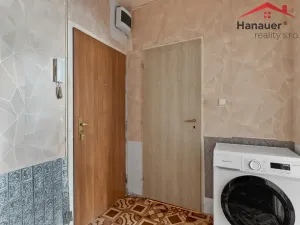Prodej bytu 2+kk, Děčín - Děčín XXXII-Boletice nad Labem, V Sídlišti, 42 m2