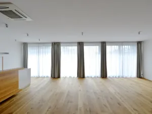 Pronájem bytu 4+kk, Praha - Vinohrady, Laubova, 203 m2