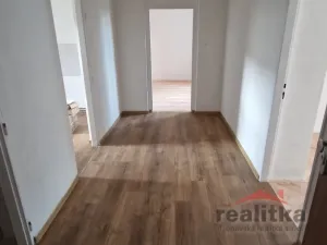 Pronájem bytu 3+1, Opava - Předměstí, Komenského, 106 m2