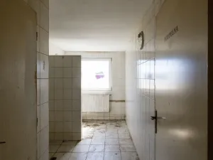 Dražba skladu, Opava - Kylešovice, Hlavní, 896 m2