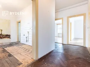 Prodej vícegeneračního domu, Novosedlice, Husova, 360 m2