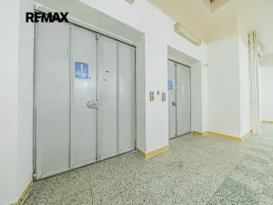 Pronájem obchodního prostoru, Štětí, Obchodní, 460 m2
