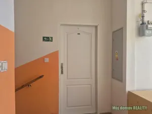 Pronájem bytu 2+kk, Praha - Karlín, Křižíkova, 45 m2