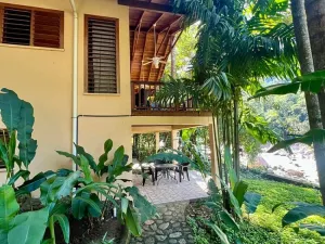 Prodej rodinného domu, La Ceiba, Honduras, 4080 m2