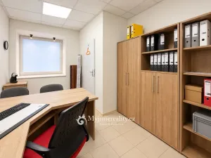 Prodej kanceláře, Znojmo - Oblekovice, Oblekovická, 50 m2