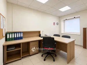 Prodej kanceláře, Znojmo - Oblekovice, Oblekovická, 50 m2