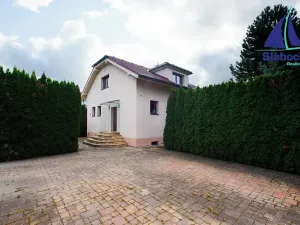 Prodej rodinného domu, Praha, Na Radosti, 198 m2
