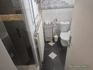 Pronájem bytu 1+1, Praha - Karlín, Křižíkova, 28 m2