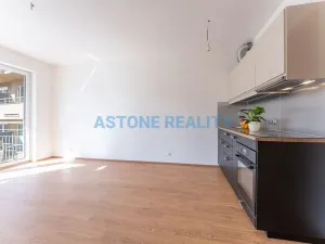 Prodej bytu 1+kk, Praha - Horní Měcholupy, Mantovská, 36 m2