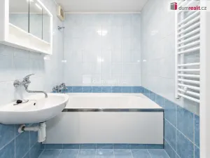 Pronájem bytu 3+1, Praha - Háje, Kosmická, 78 m2