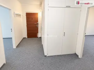 Pronájem bytu 3+1, Praha - Háje, Kosmická, 78 m2