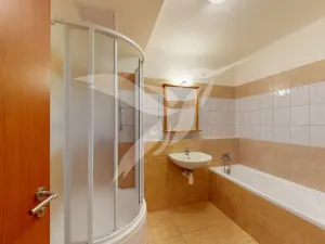 Pronájem bytu 2+kk, Plzeň, Vltavínová, 50 m2