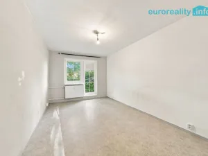 Prodej bytu 2+1, Milovice, Braniborská, 42 m2