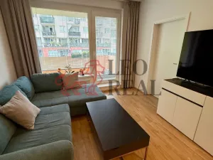 Pronájem bytu 2+kk, Praha - Střížkov, Zakšínská, 47 m2