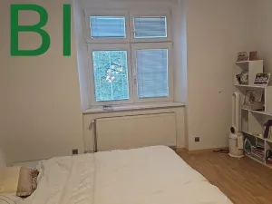 Pronájem bytu 3+1, Praha - Smíchov, Pod tratí, 105 m2