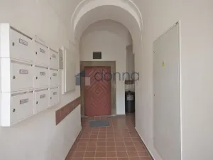 Pronájem kanceláře, Praha, Šporkova, 54 m2
