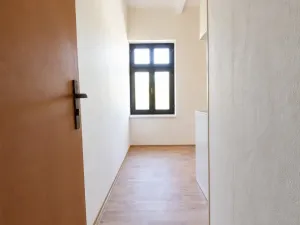Pronájem bytu 1+kk, Hradec Králové - Nový Hradec Králové, Hlavní, 21 m2