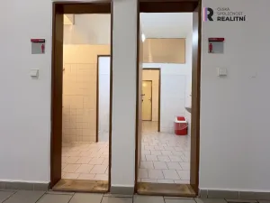 Pronájem kanceláře, Karlovy Vary, T. G. Masaryka, 49 m2